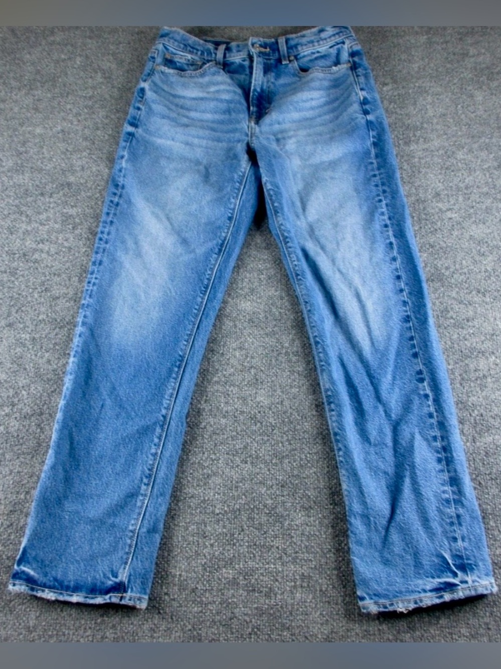 American Eagle Outfitters Women’s  Light Blue Straight Hi Rise Jeans